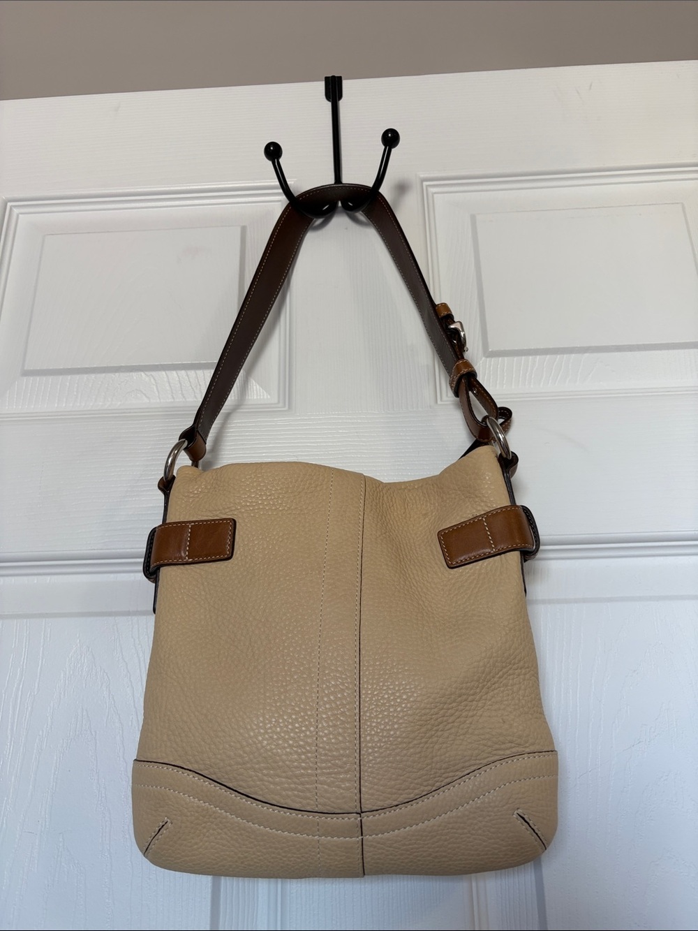 Coach Beige and Brown Leather Shoulder Bag - Picture 6 of 15